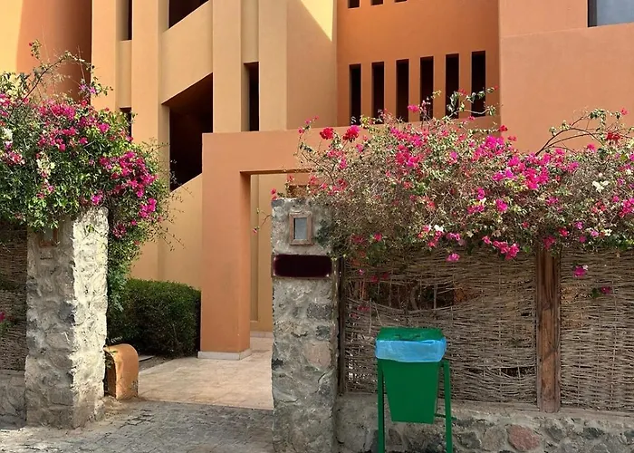 South Marina 2 Bedroom Wz Pool Hurghada